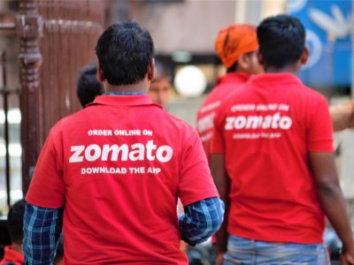 Zomato : कंपनी ने कर्मचारियों को दिया तगड़ा झटका, सैलरी हुई आधी