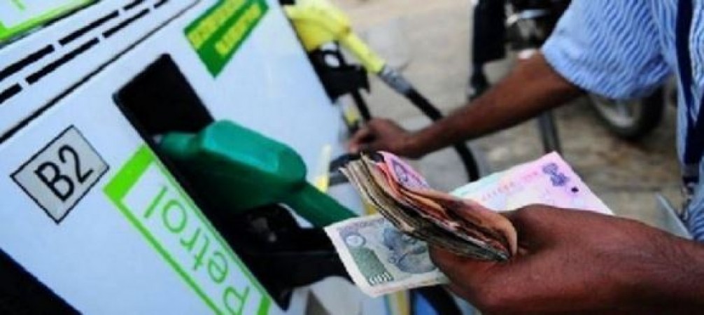 Petrol-Diesel become cheaper again today? Check the price