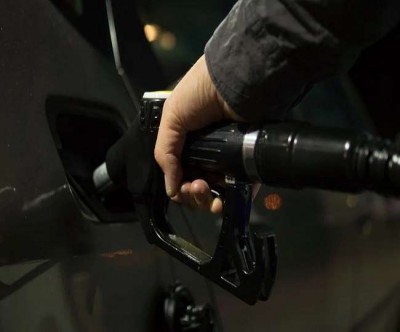 Petrol-diesel prices rise for second consecutive day, know today's price