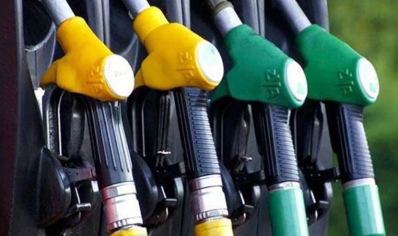पेट्रोल-डीज़ल से कितना कमाती है सरकार ? संसद में मिला जवाब