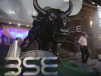 Market opened in red on last trading day of week,  Sensex fell below 41 thousand