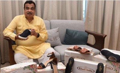 Nitin Gadkari launches Khadi shoes to celebrate indigenous products in this Diwali market