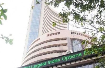Sensex surges 100 points in opening trade, nifty declines