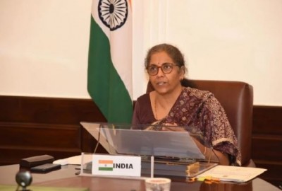 Nirmala Sitharaman urges to increase private sector activities