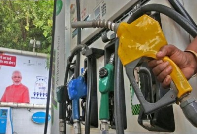 Diesel price drops, no change in petrol