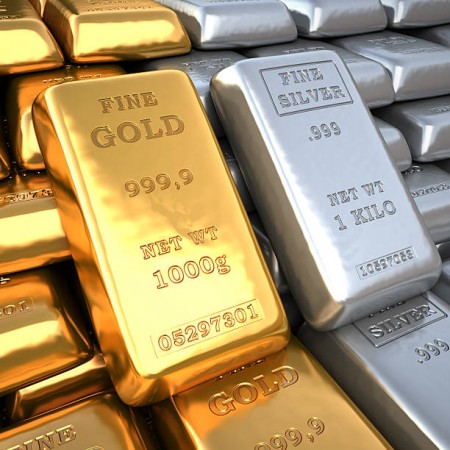 Gold and Silver Prices Soar Ahead of US Fed Meeting Minutes Release