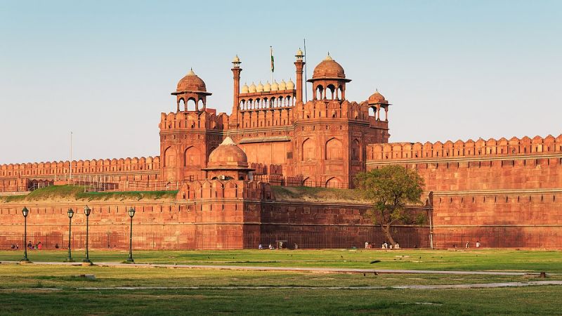 Dalmiya Bhartiya Group adopt Red Fort of Delhi worth 25 crore rupees