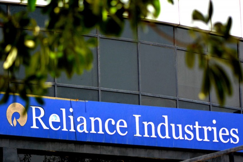 Reliance Q3 profit scales up 38 pc to Rs 20,539 crore