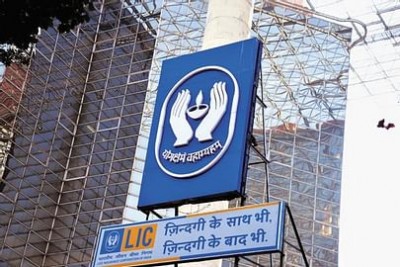 Centre considers allowing Foreign Direct Investment in LIC