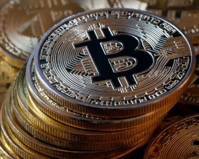 A Guide to Investing and Trading in Bitcoin