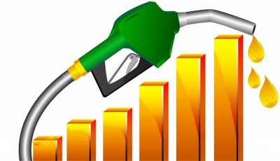 ईंधन की कीमतों में वृद्धि के चलते आम जनता की जेब पर पड़ा प्रभाव