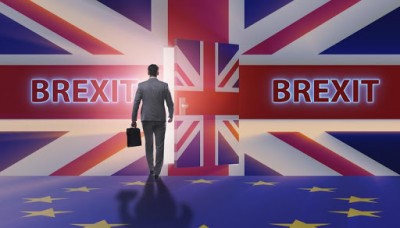 As Brexit talks resume Sterling declines