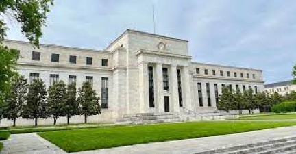 US Federal Reserve Introduces Stricter Oversight on Stablecoins and Crypto Activities