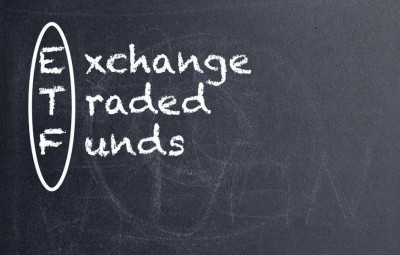 How to Choose Between Individual Stocks and Exchange-Traded Funds (ETFs)