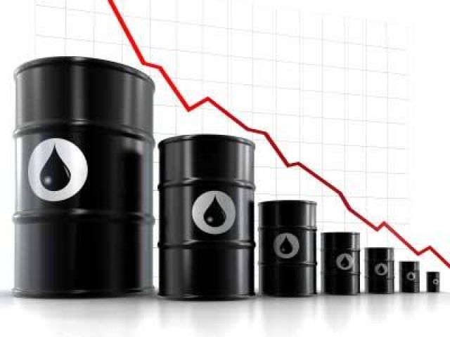 कच्चे तेल की कीमतों में गिरावट का दौर