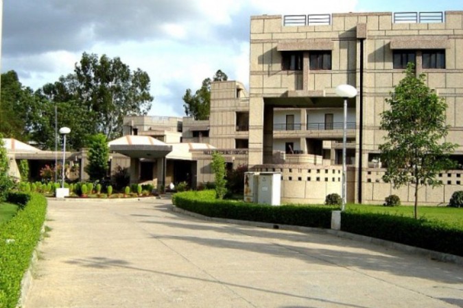 IIT Kanpur is giving a chance to apply for these posts