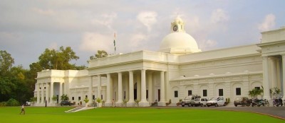 Apply for this post in IIT Roorkee today