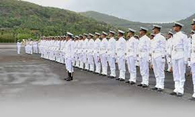 भारतीय नौसेना में ऑफिसर बनने का मौका, बिना परीक्षा होगी भर्ती