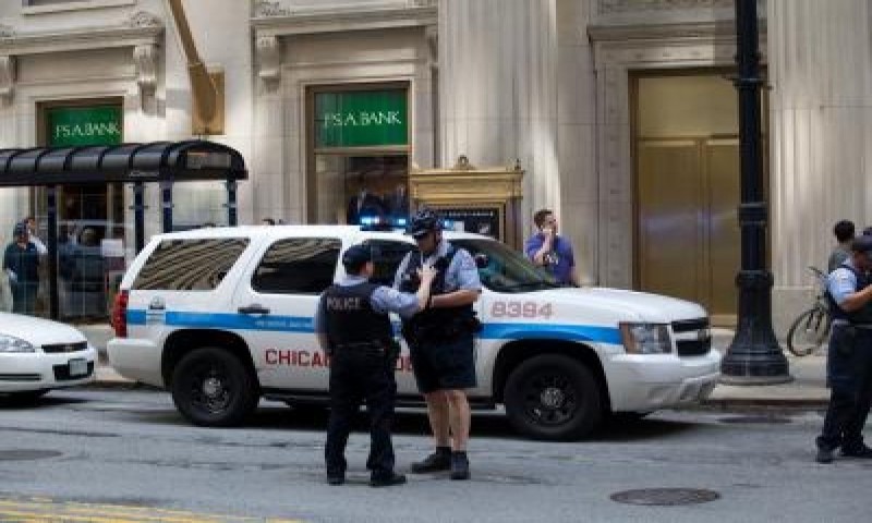 Four Shot In Chicago Shopping Mall, Know why