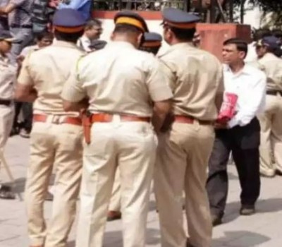 Mumbai Shocker: Policeman molests IIT Student roaming with her friend