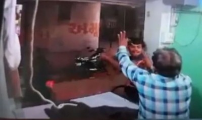 Attack Resembling Kanhaiya Lal Incident: Hindu Tailor Assaulted in Gujarat, Case Filed Against Sahil, Shaukat, and Munna