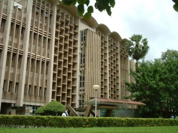 IIT Bombay extends scholarships to Afghani students amid political crisis