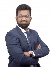 Prateek Kr. Bhowmick: Leading the Digital Frontier as Co-Founder & COO of ReviewAdda