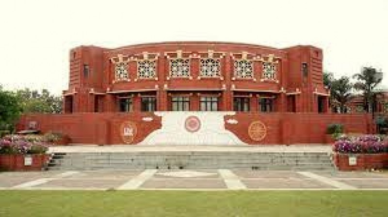 IIM Lucknow issues applications for these posts