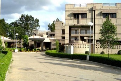 IIT Kanpur Recruitment drive 2021 to fill 21 vacancies to end soon