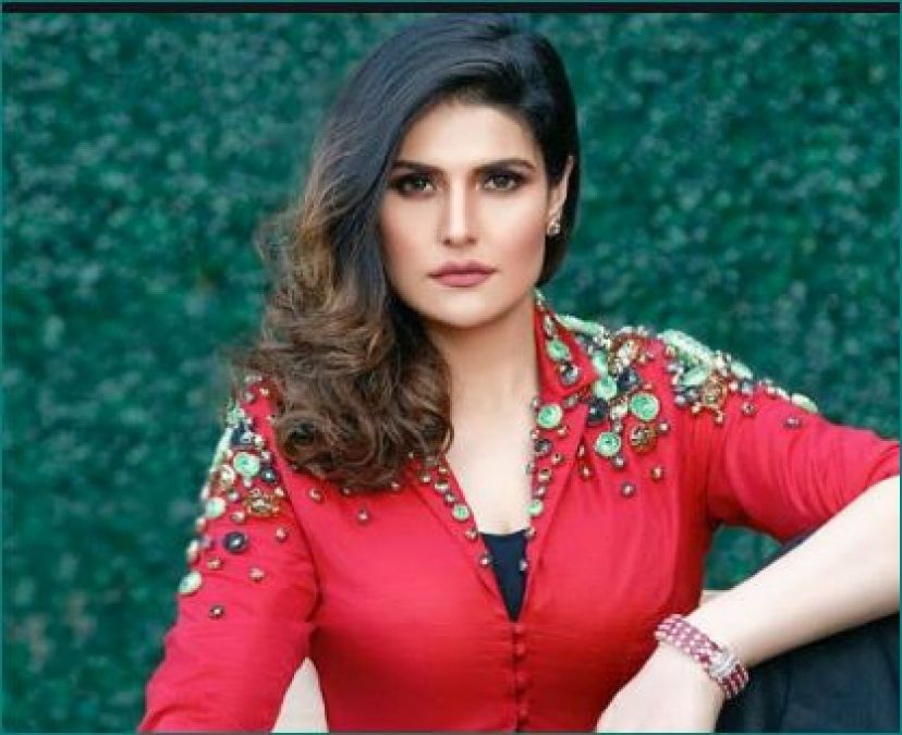 Zarren Khan Washroom Video - Zareen Khan going through financial crisis due to pandemic | NewsTrack  English 1