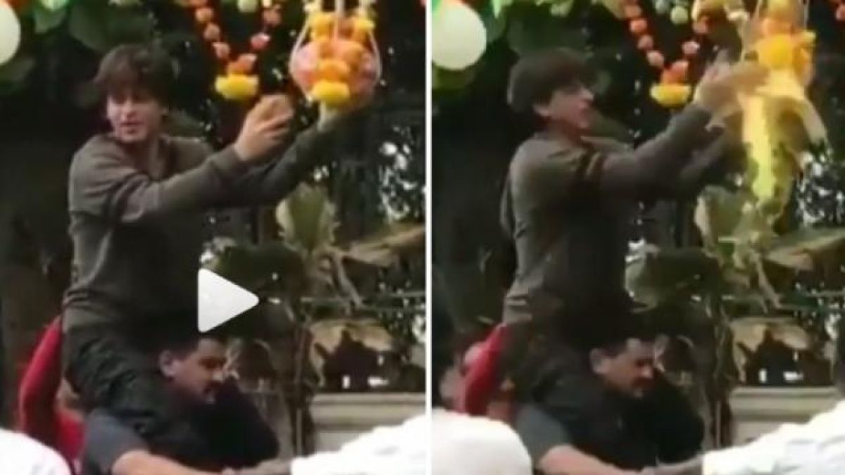 VIDEO: Shah Rukh celebrated Janmashtami with pomp, sat on the man's shoulder and broke Dahi handi!