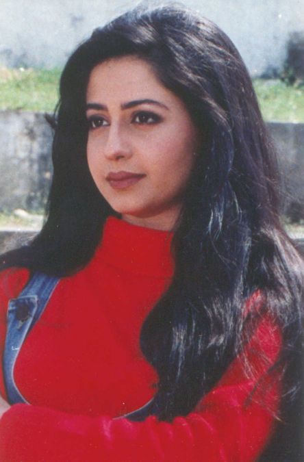 Priya Gill, was a part of the acting industry for almost ten years, Given many Superhit movie