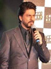 Shahrukh Khan told at an event that he is afraid of becoming director because of this