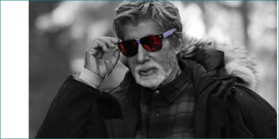 This is how Amitabh is hiding his age