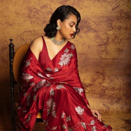 Swara Bhaskar's killer look in a red saree, fans said- Ufff...