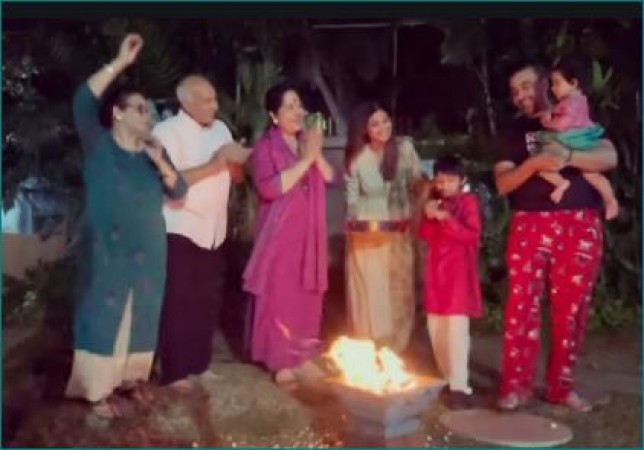 Celebs from Shilpa Shetty to Ranbir Kapoor celebrated Lohri in this way