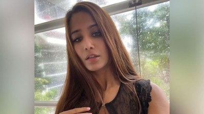 Poonam Pandey gets relief from Supreme Court in this case