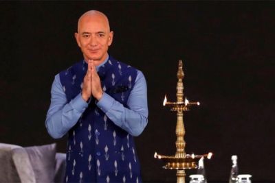 When Shah Rukh Khan asked this question by Amazon CEO, actor gave this answer