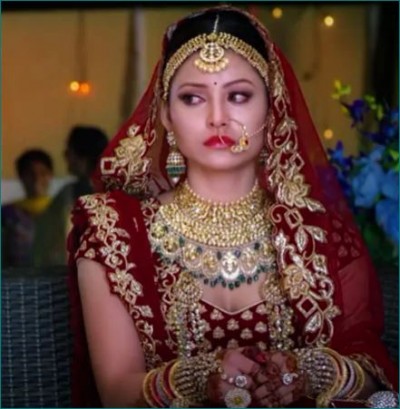 Urvashi Rautela gets married amid lockdown! Photos surfaced