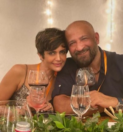 Mandira Bedi breaks down by her husband's demise, shares emotional post at midnight