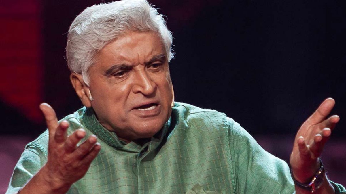 Javed Akhtar outraged after attack on Kapil Sibal's house