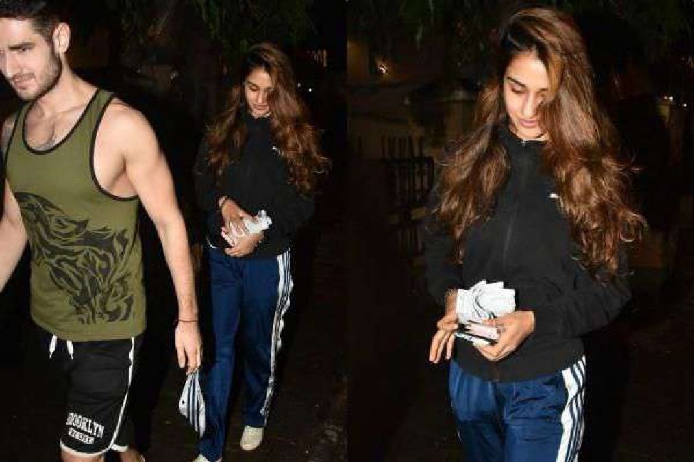 Find Out Who Is This Mystery Man With Which Disha is Seen outside the ...