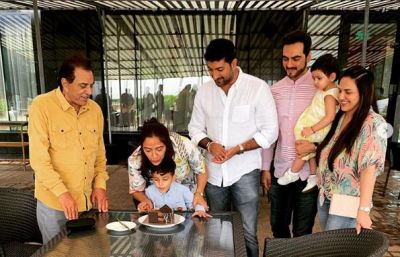 Ahana Deol celebrates the birthday with family, Esha Deol shared pics