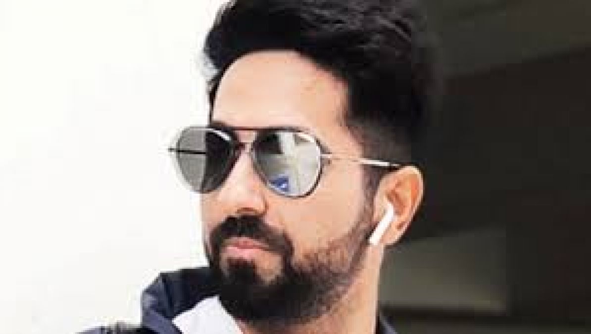 Ayushmann Khuranna reveals why he stopped saying 'ladies and gentlemen':  'It is high time that...'