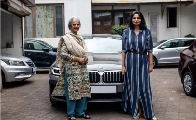 Waheeda Rehman brought home a new series of this car