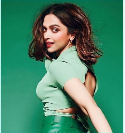 Photoshoot: Deepika Padukone in 90k green leather pants crop top, see post