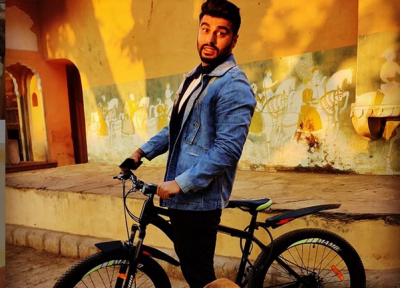 Arjun Kapoor shares emotional note on mother's death anniversary