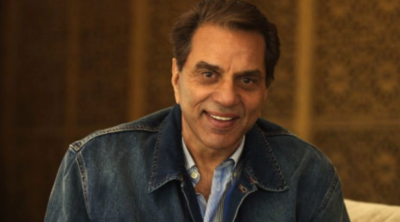 Dharmendra  upset with increasing corona cases, shared video and advised fans