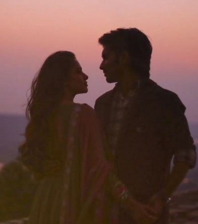 रिलीज हुआ नुसरत भरुचा की फिल्म 'जनहित में जारी' का पहला गाना