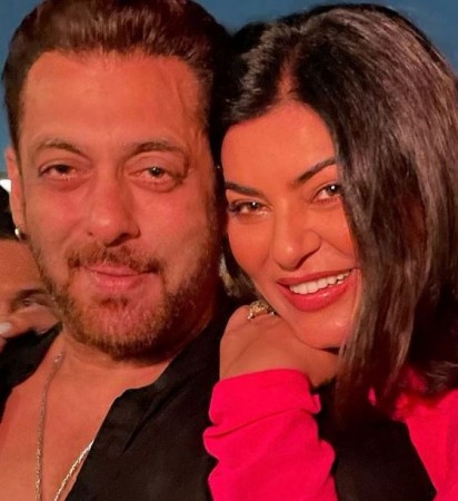 So is Sushmita Sen going to be a bride? Ex boyfriend seen with family